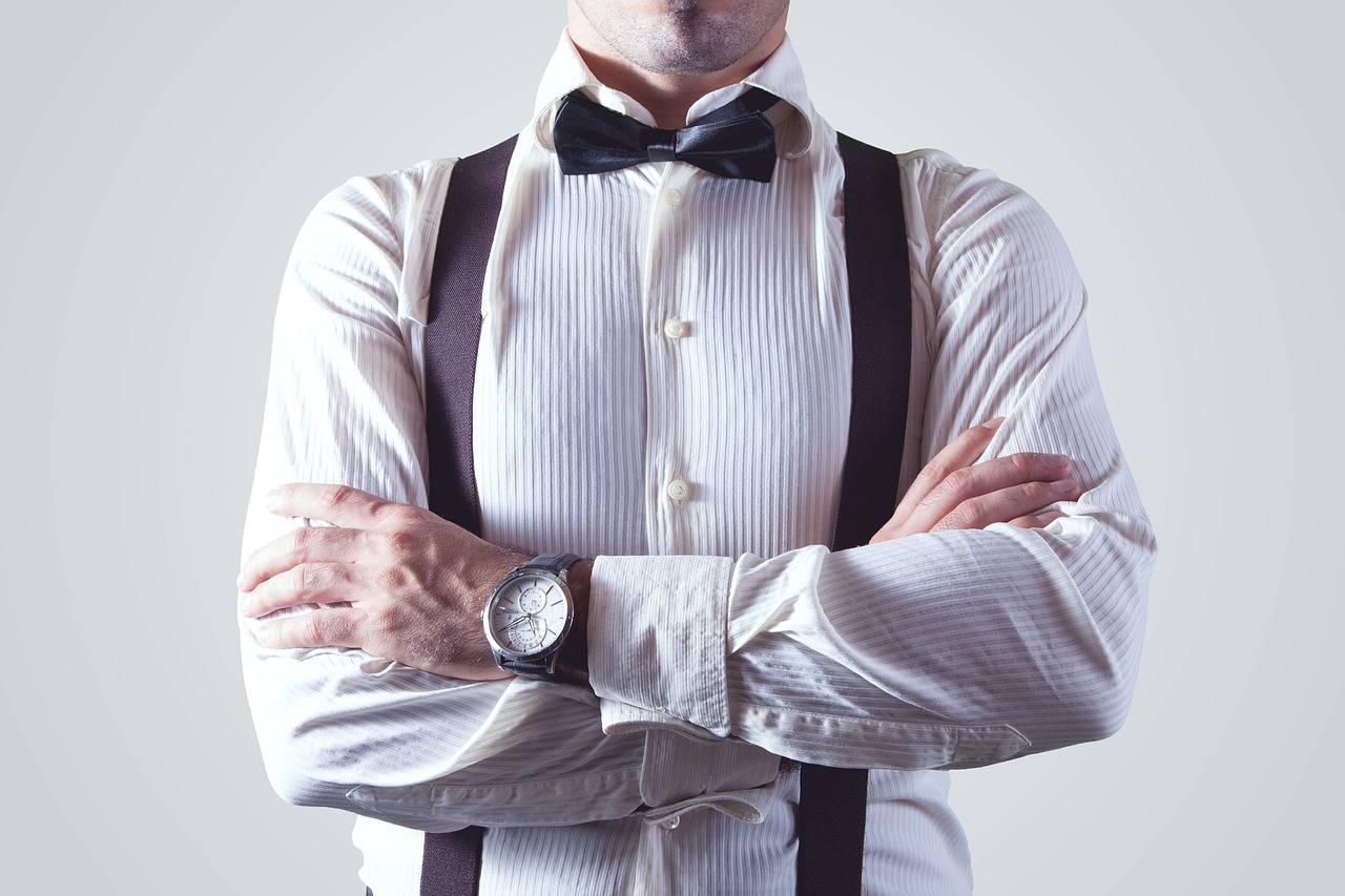 How To Make Simple Clothes Look Fashionable